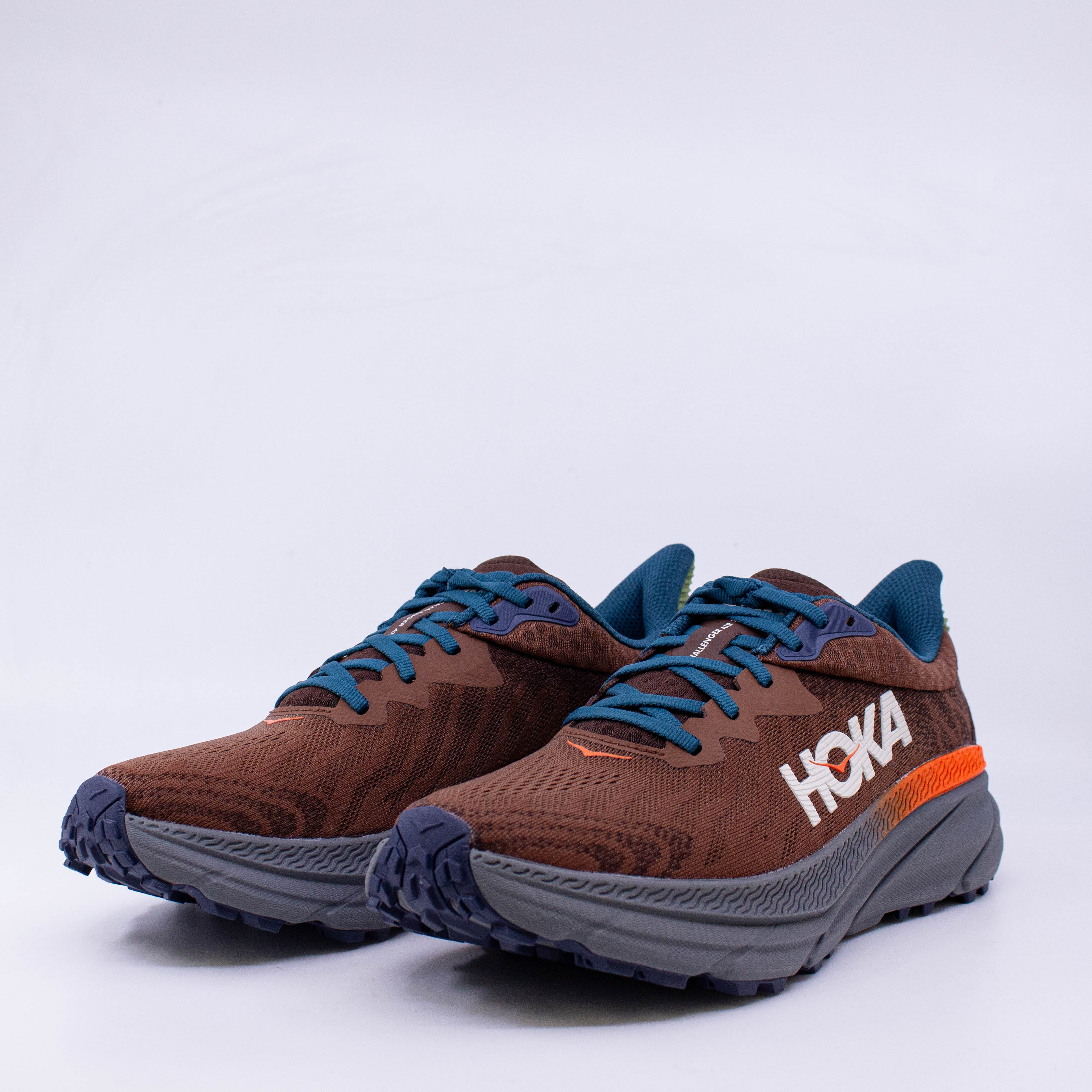Hoka Challenger ATR 7 (D Standard) Mens Mineral Brown/Asteroid - Frontrunner Colombo